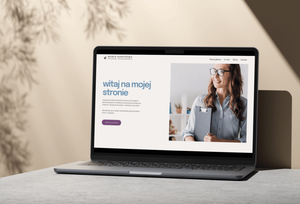 Strona internetowa czy social media - co wybrać